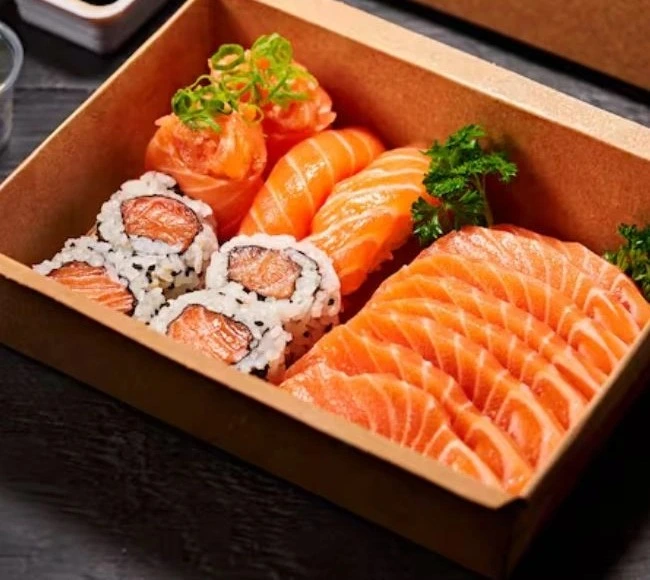 Combinado Salmão 16 (Peças)